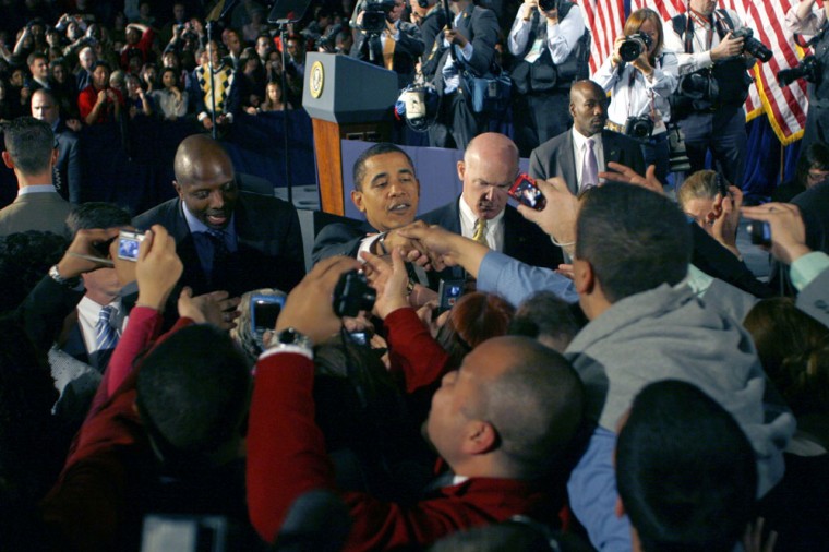Photo Slideshow: Obama visits East Valley school to discuss mortgage crisis